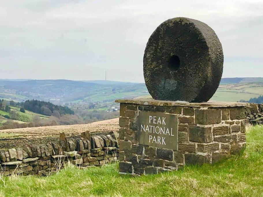 Malkin Wood Studio - 15 Min Walk To Holmfirth Centre Luaran gambar